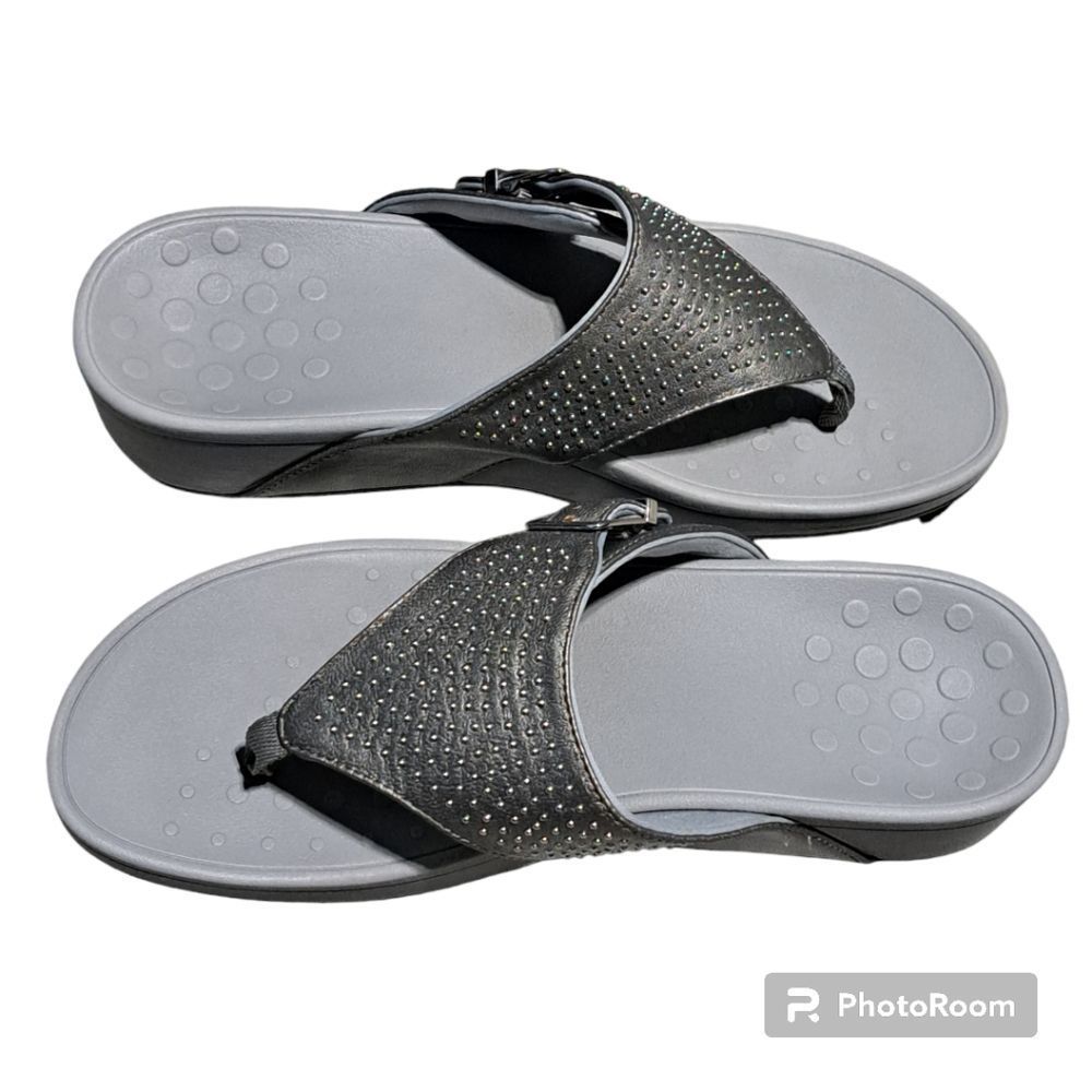 Vionic Capitola With Studs Platform Sandal Flip-F… - image 2